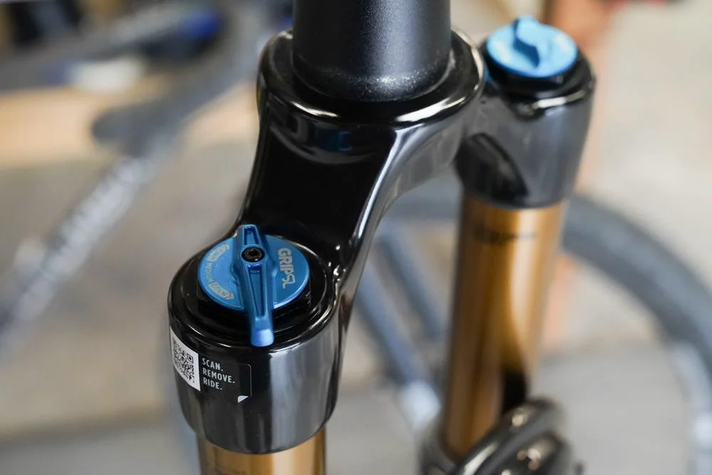 34 サーティーフォー 色々 New 2025 Fox 34 Forks are here for our hardtail MTBs! | Chumba